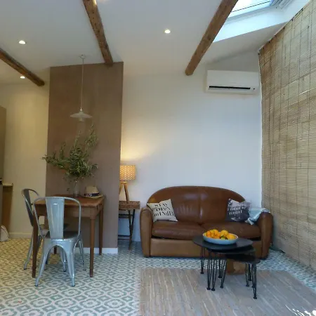 La Summer House Avec Jardin Πανσιόν Αρλ