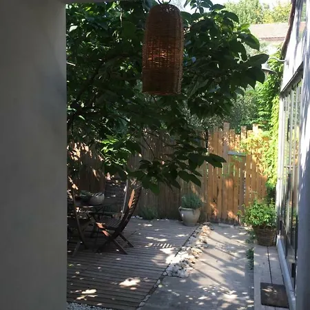 La Summer House Avec Jardin Πανσιόν 2*